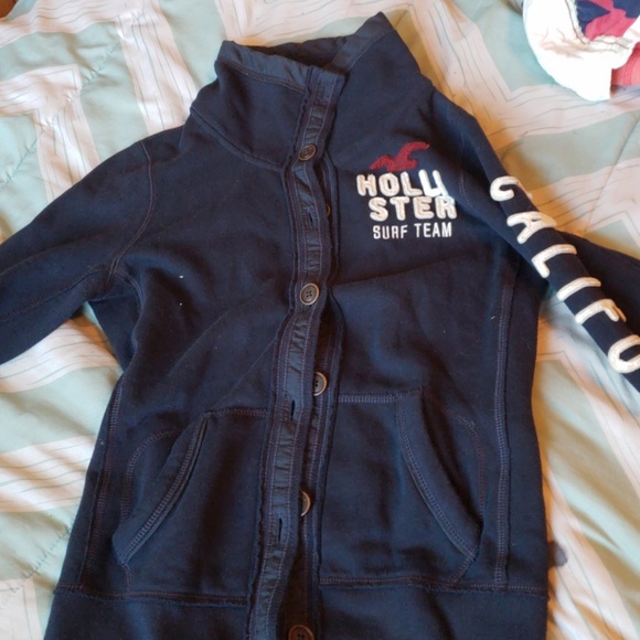 Button down sweater - Picture 1 of 2